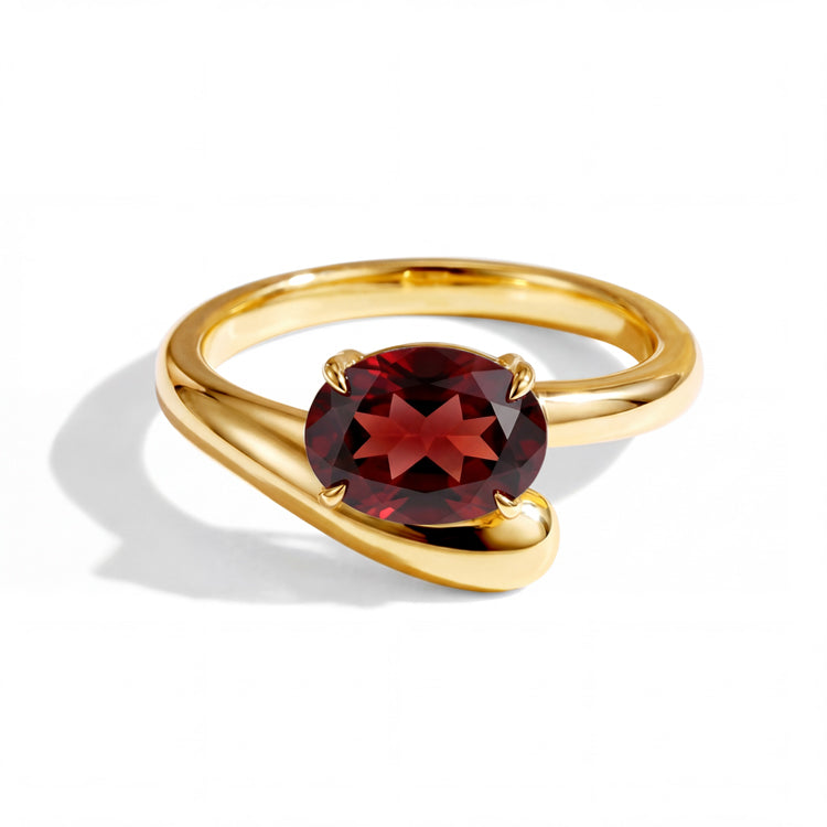 Twisted Statement Ring - Garnet