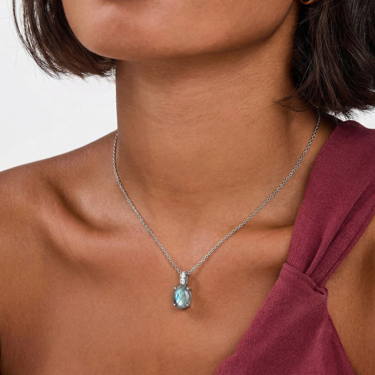Labradorite Necklace - Oval