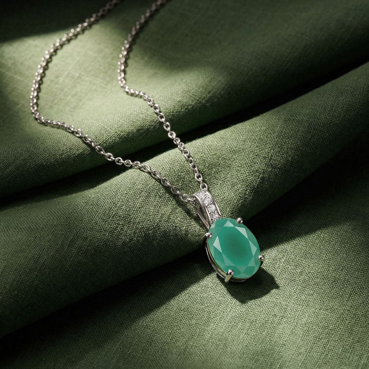 Green Agate Necklace - Oval