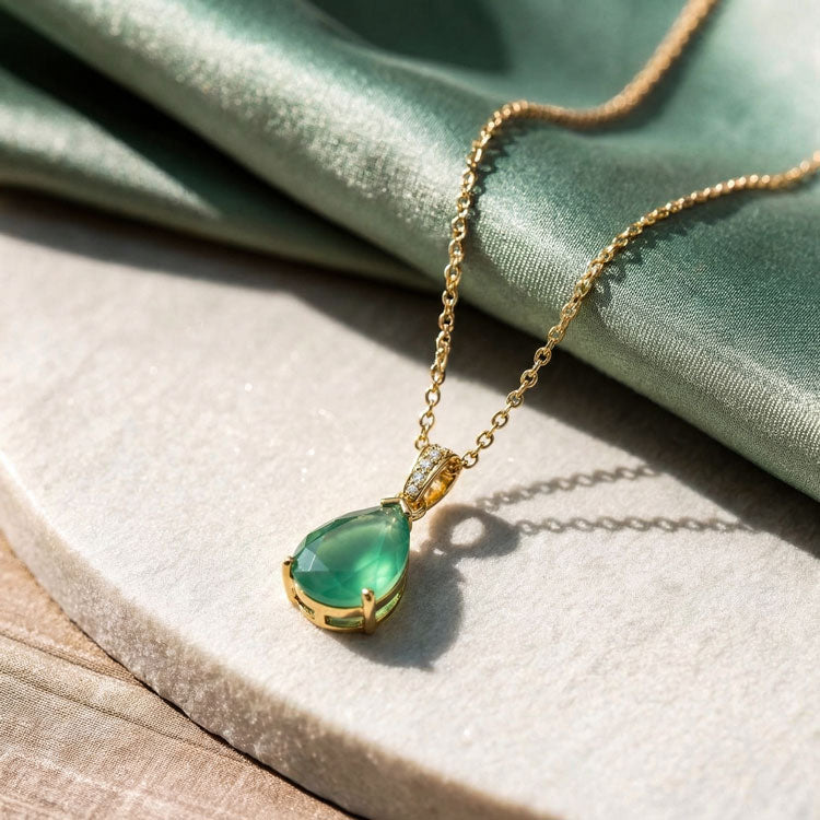 Green Agate Necklace - Pear