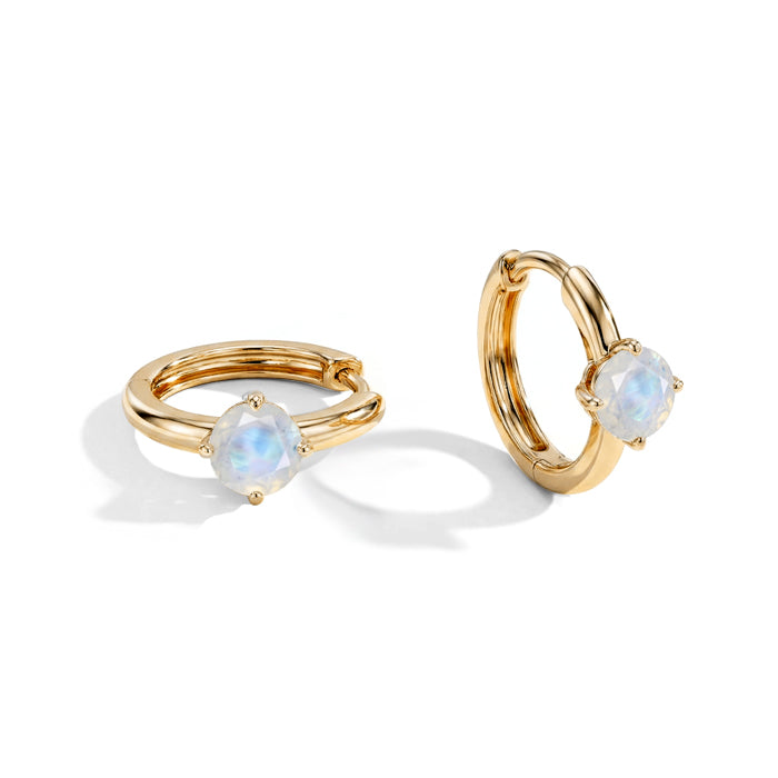 Huggies Minimalist Earrings - Round
