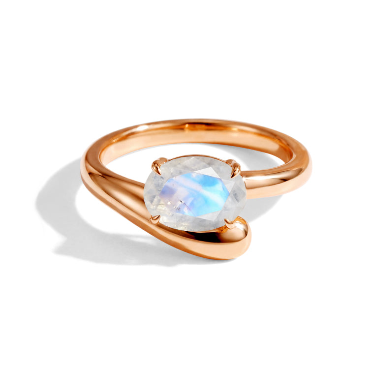 Embrace Twisted Statement Ring - Moonstone