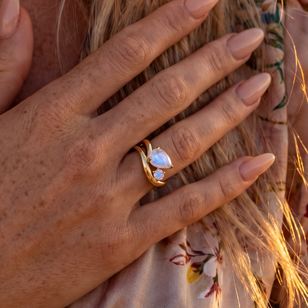Moonstone Ring - Eclpse