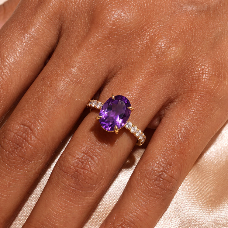 Oval Cut Amethyst Ring