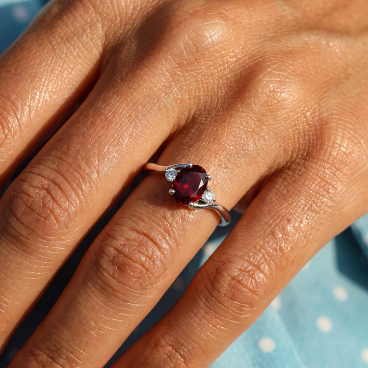 Cross-Twisted Garnet Ring