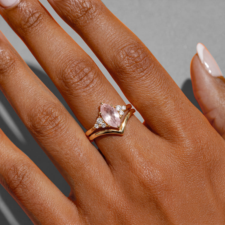 Rose Quartz V-Shaped Ring Set