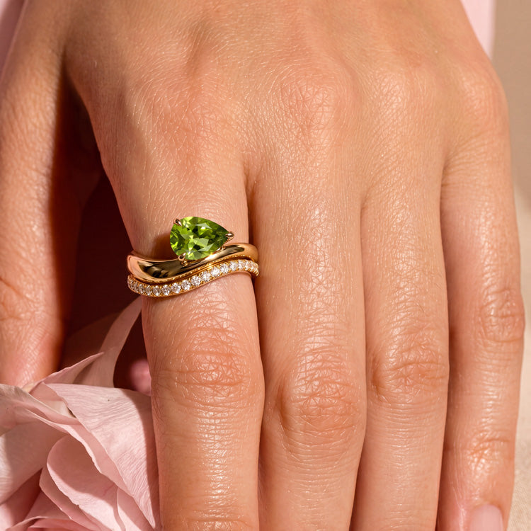 Streamlined Peridot Double Ring Set