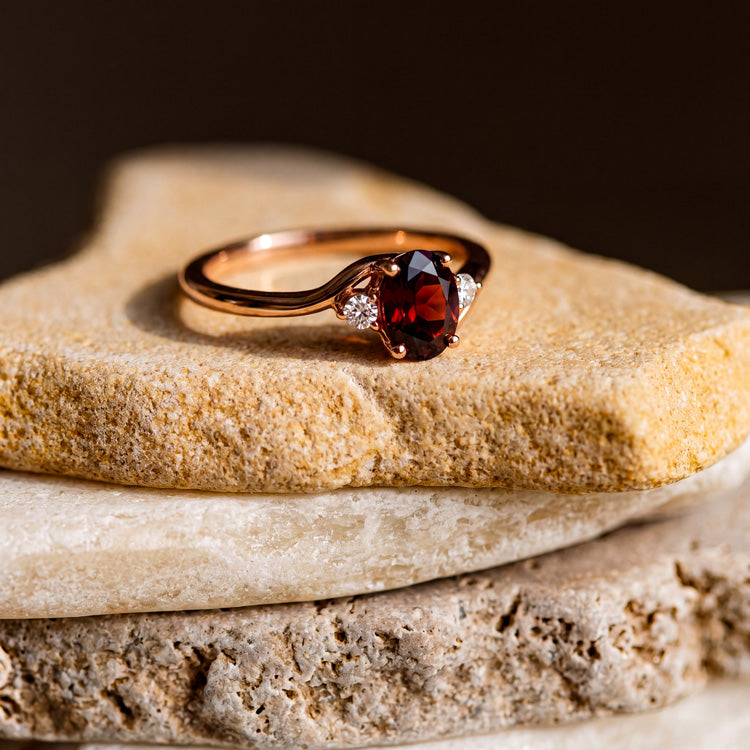 Cross-Twisted Garnet Ring
