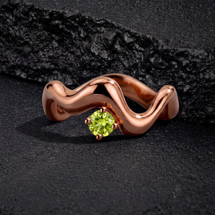 Wave-Twisted Peridot Ring