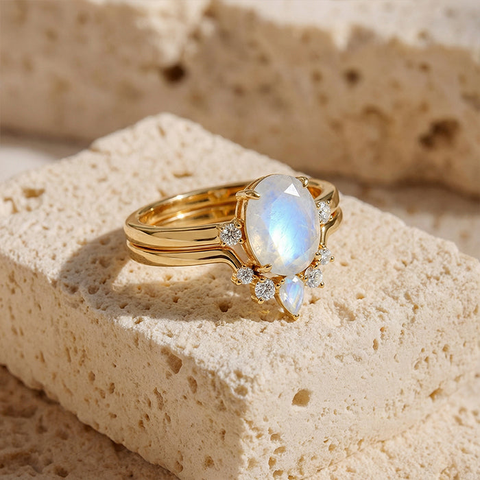 Oval Moonstone Bridal Ring Set