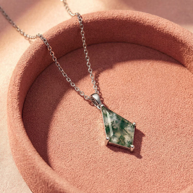 Moss Agate Necklace - Kite